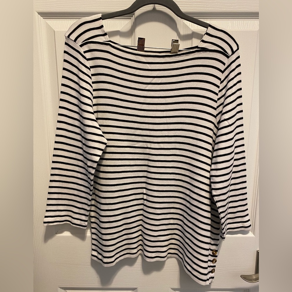Chico’s Ultimate Tee Square Neck T-Shirt